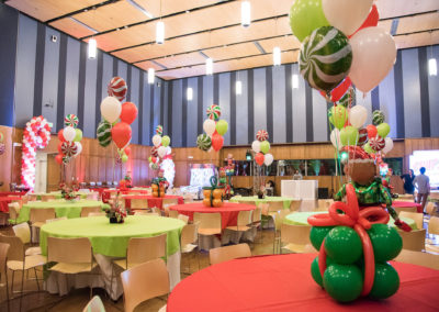 Holiday Room Decor Balloons